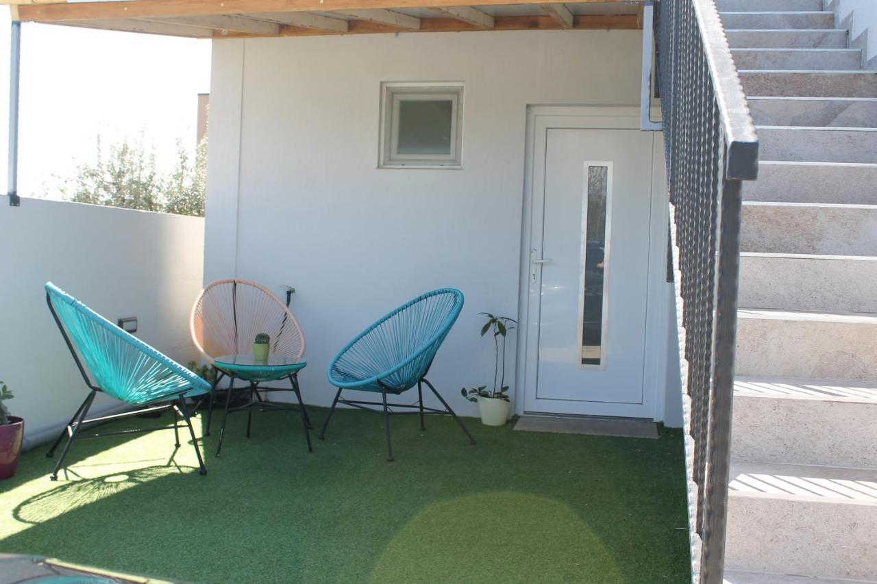 Cozy Corners Apartamento Nin Exterior foto